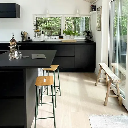 Idyllic And Luxurious Surroundings In