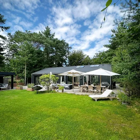 Semesterbostad Idyllic And Luxurious Surroundings In