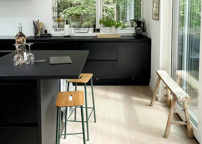 Idyllic And Luxurious Surroundings In