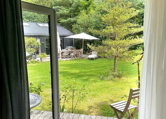 Idyllic And Luxurious Surroundings In