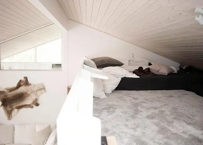 Idyllic And Luxurious Surroundings In